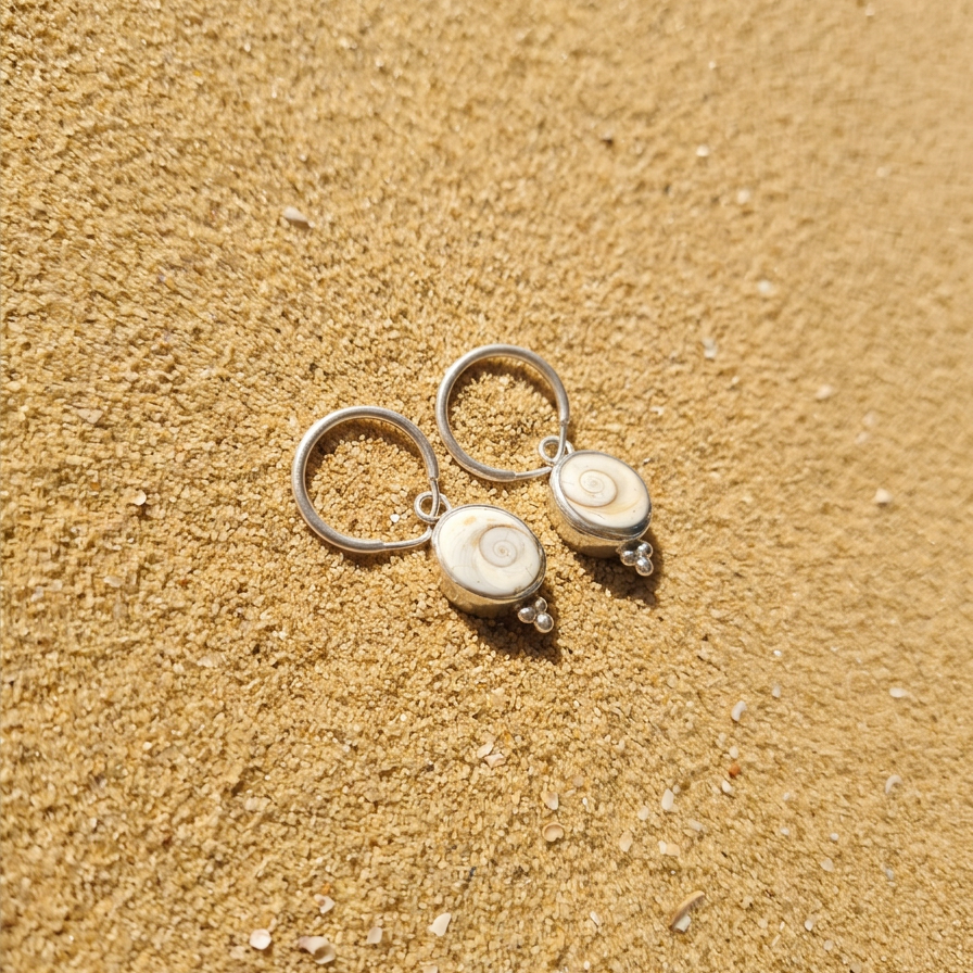 Operculum Hoops