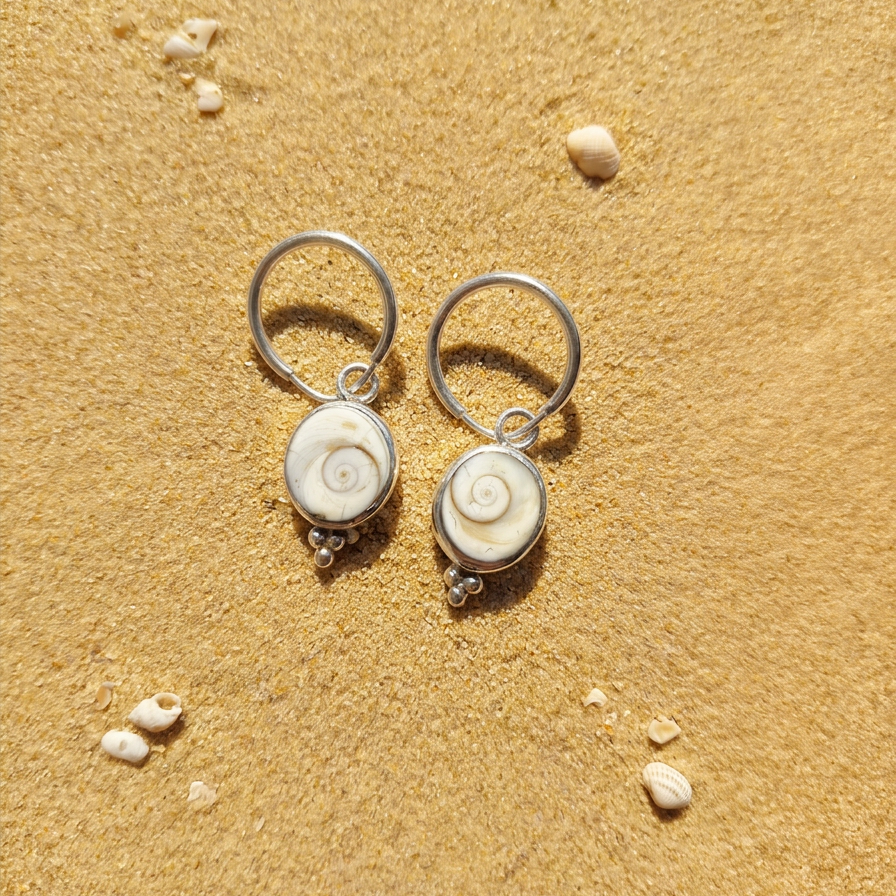 Operculum Hoops